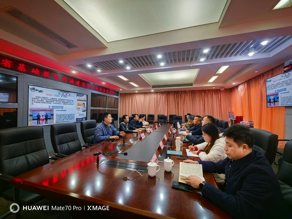 70ac31fa8c5f4869a80eb70fad84eac4.jpg 70ac31fa8c5f4869a80eb70fad84eac4.jpg